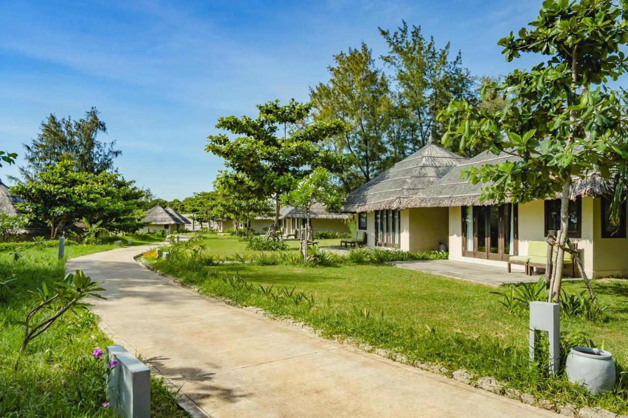 Crown Retreat Quy Nhon Resort Extérieur photo