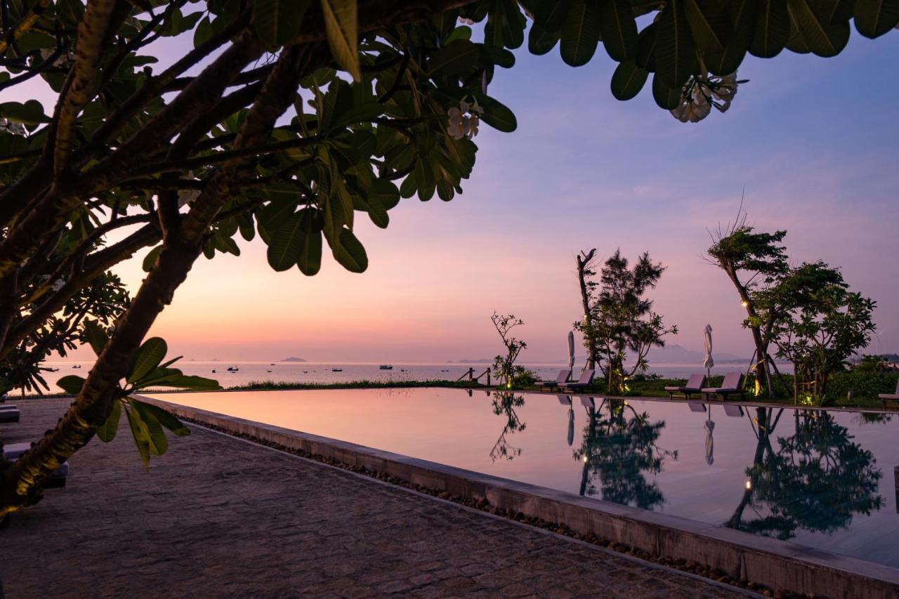 Crown Retreat Quy Nhon Resort Extérieur photo